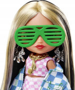 BARBIE EXTRA MINIS LALKA PASEMKA W KURTC - widok 6 opakowania szczegoly zabawka kolekcja